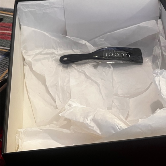 GUCCI
Patent Calfskin GG Lois Bee Ankle Booties 38.5 Black - Picture 4 of 10